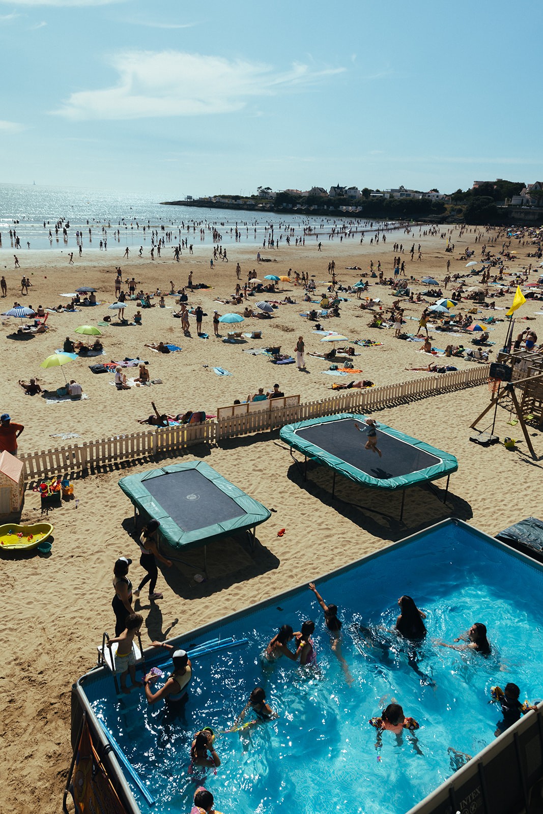 Enfants au club de plage AQUAKID'S GLISS à Royan